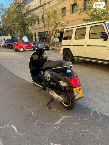 פיאג'ו וספה GTS300 סופר