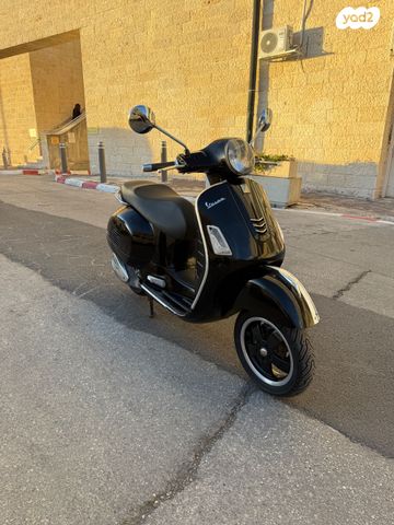 פיאג'ו וספה GTS300 סופר