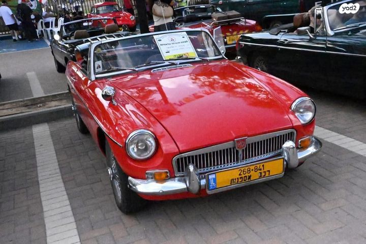 מודעת רכב MG