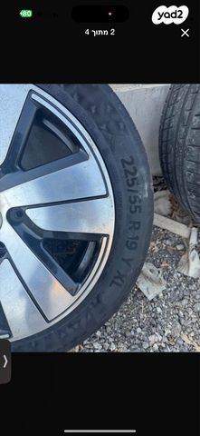 feedItemObj.data.row_1