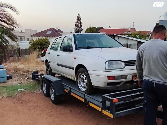 feedItemObj.data.row_1