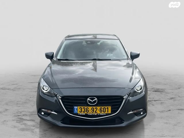 מודעת רכב מאזדה 3