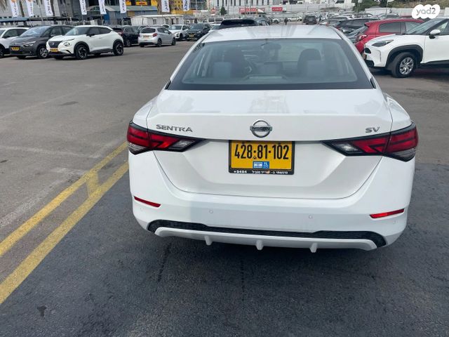 ניסאן סנטרה