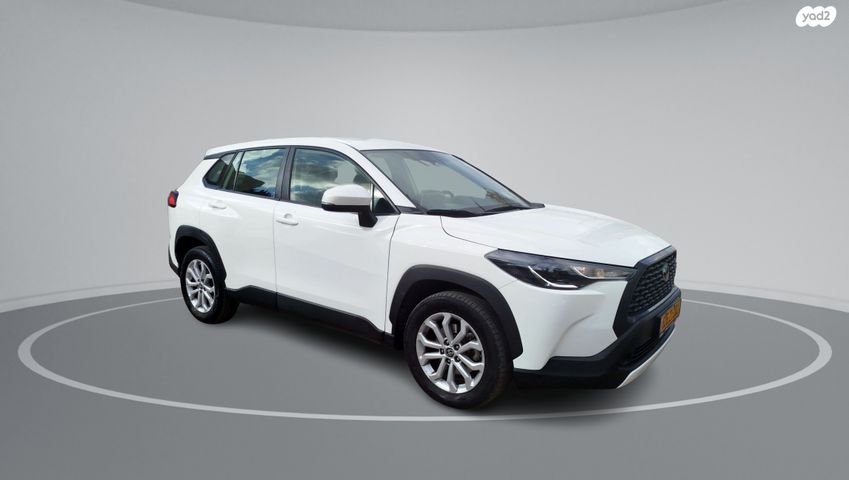 טויוטה קורולה קרוס