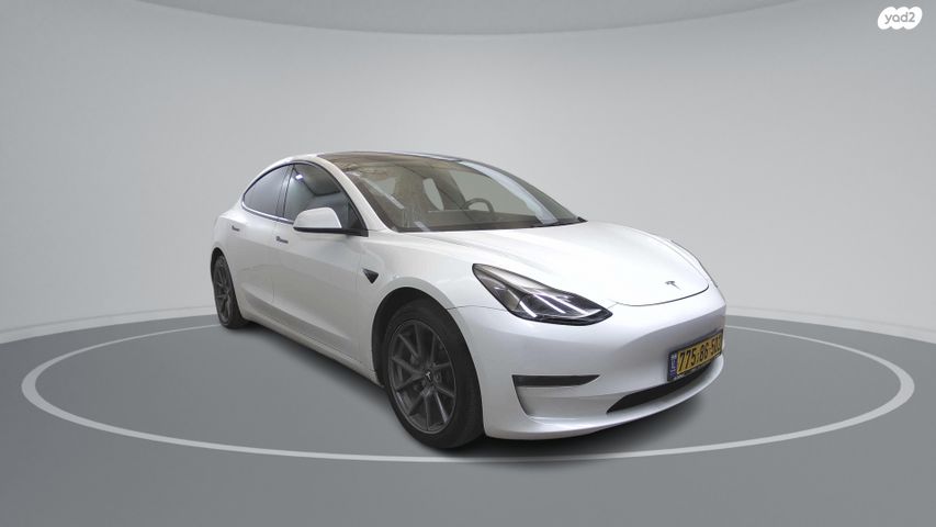 טסלה מודל 3