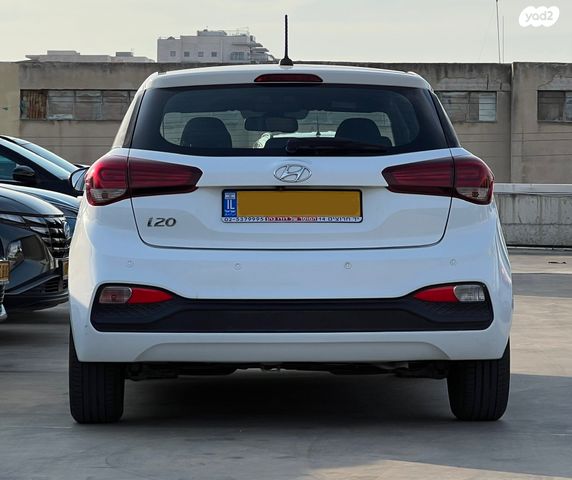 יונדאי i20