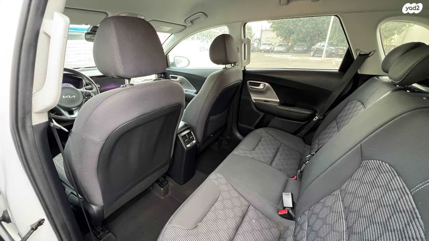 קיה נירו פלוס