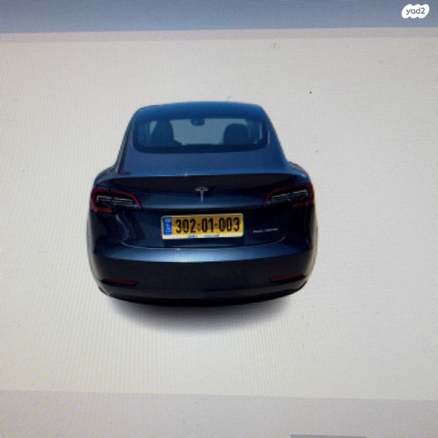 טסלה מודל 3