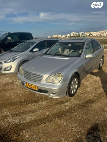 מודעת רכב מרצדס-בנץ C-class