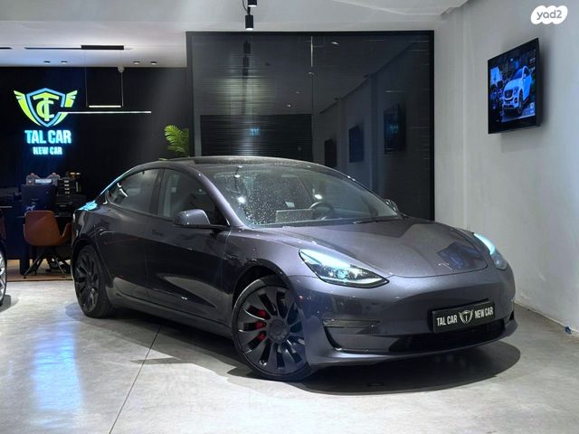 טסלה מודל 3