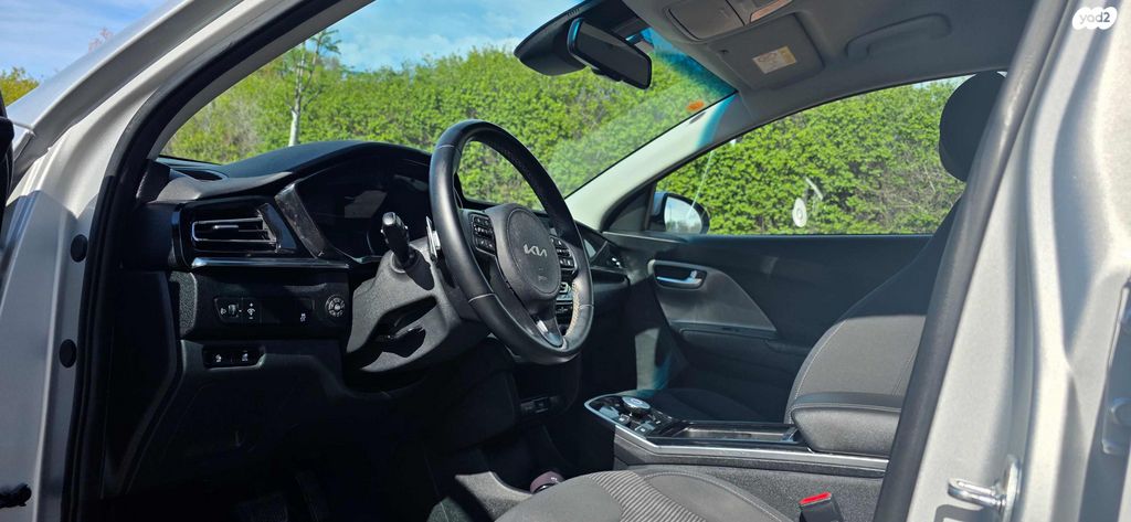 קיה נירו פלוס