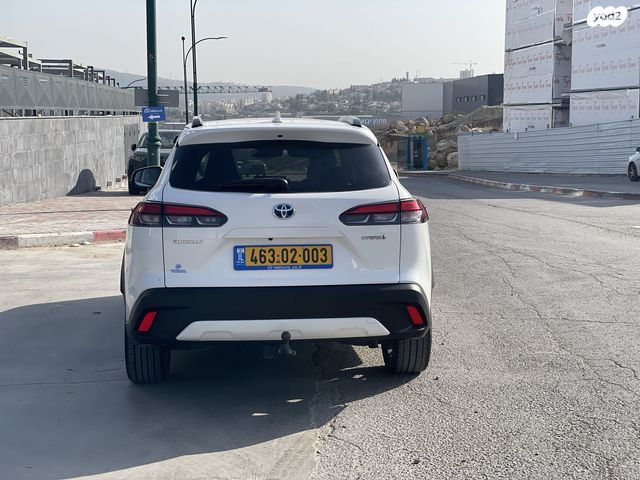 טויוטה קורולה קרוס