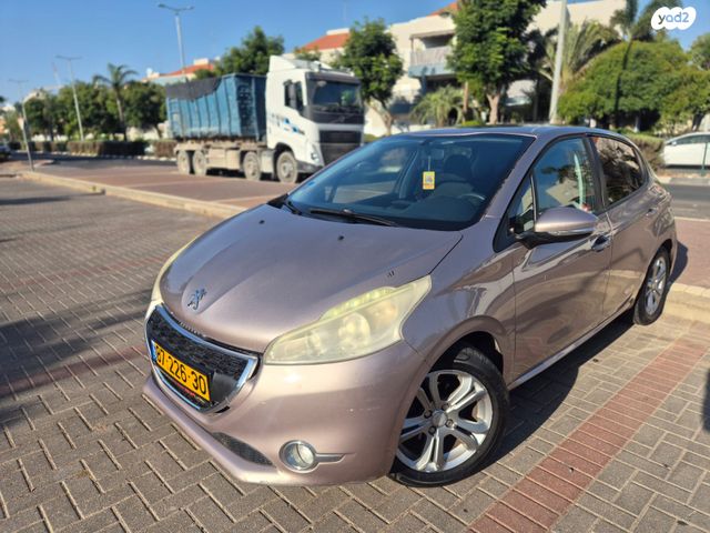 מודעת רכב פיג'ו 208