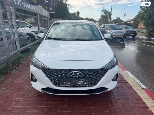 יונדאי אקסנט i25