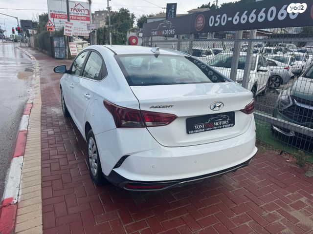 יונדאי אקסנט i25