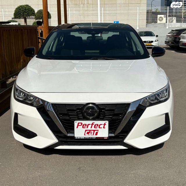 ניסאן סנטרה