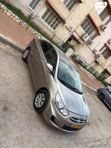 יונדאי אקסנט i25