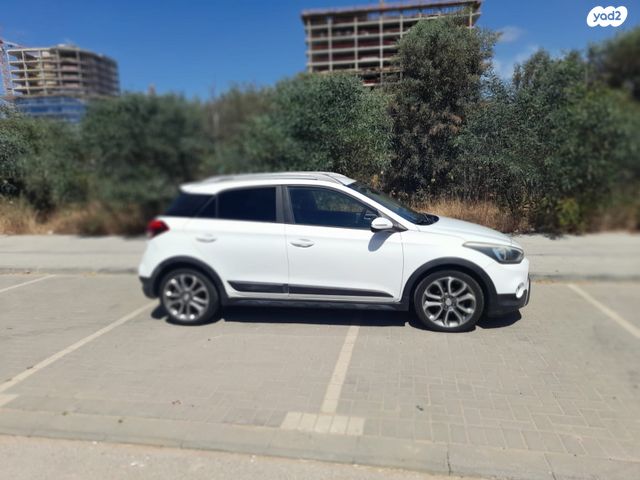 יונדאי I20 קרוס