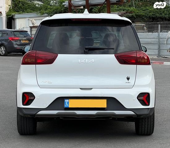 קיה נירו פלוס