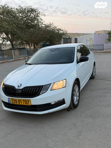 סקודה אוקטביה