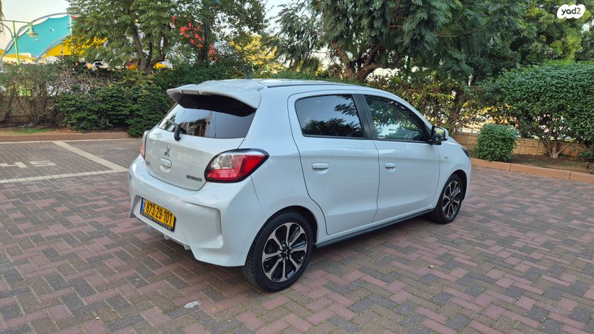 מיצובישי ספייס סטאר