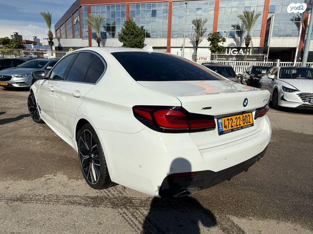 מודעת רכב ב מ וו סדרה 5 1