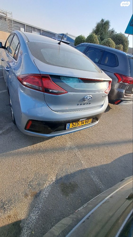 יונדאי איוניק