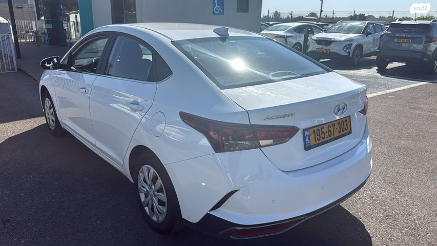 יונדאי אקסנט i25