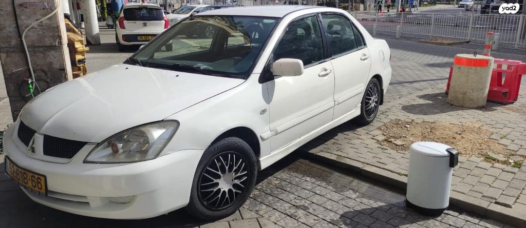 מודעת רכב מיצובישי לנסר