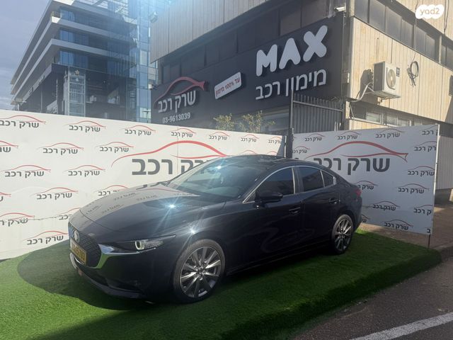 מאזדה 3