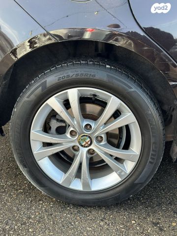 אלפא רומיאו ג'ולייטה