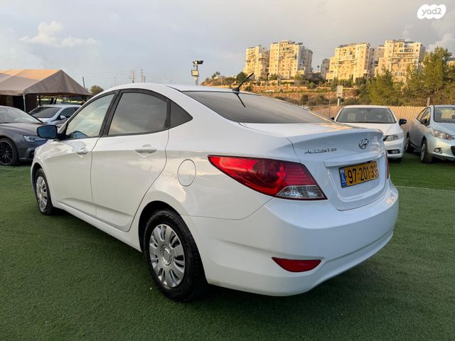 יונדאי אקסנט i25