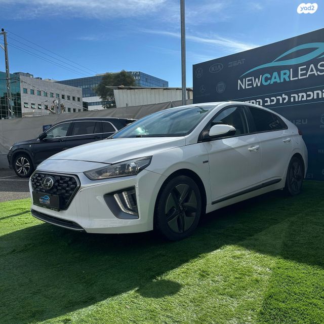 יונדאי איוניק