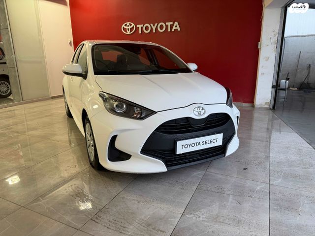 מודעת רכב טויוטה יאריס