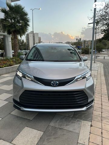 טויוטה סיינה