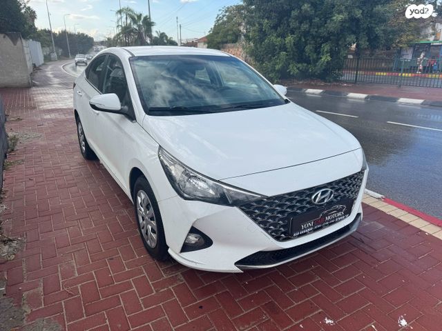 יונדאי אקסנט i25