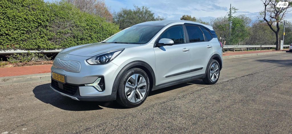 קיה נירו פלוס