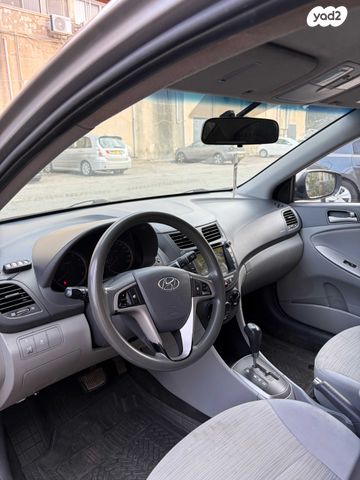 יונדאי אקסנט i25