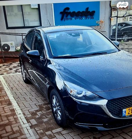 מודעת רכב מאזדה 2
