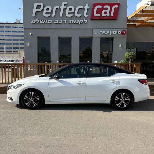 ניסאן סנטרה