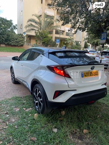 טויוטה C-HR