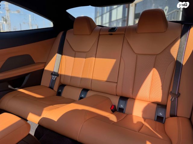 ב מ וו סדרה 4