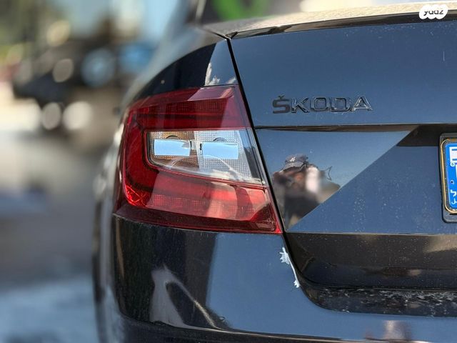 סקודה אוקטביה