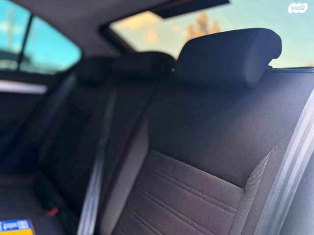 סקודה אוקטביה