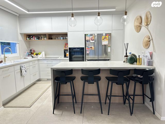 שנת היובל 100