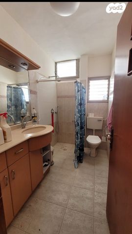 דירה, אהרון ברט 3, צפון מזרח מרכז העיר, נתניה