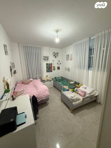 בית פרטי/ קוטג', ארזים 1, יתד, יתד