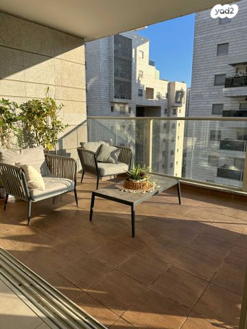 דירה, יוני נתניהו 10, הדר המושבות החדשה / אם המושבות החדשה, פתח תקווה