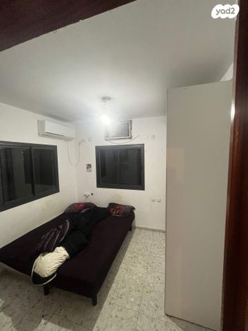 דירת גן, השעורה 18, שיכון ב, טבריה