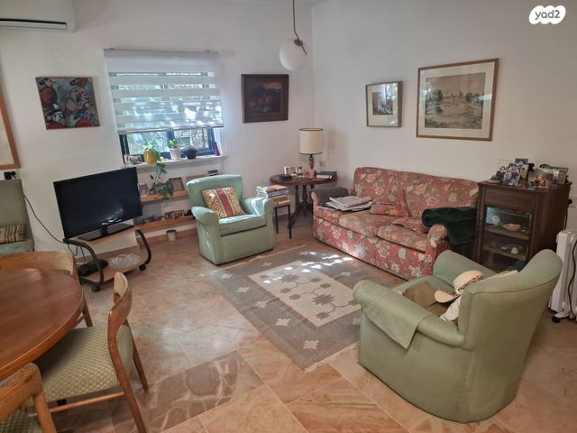 דירת גן, שמעון 14, בקעה, ירושלים